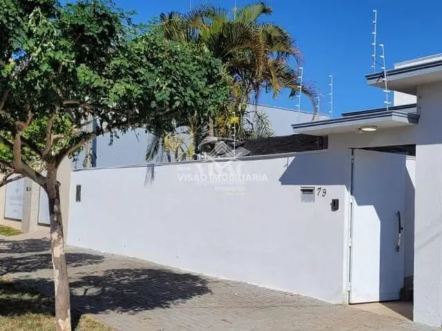 Casa 2 quartos e 1 banheiro, à venda, no bairro Setor Residencial Sul em Sinop