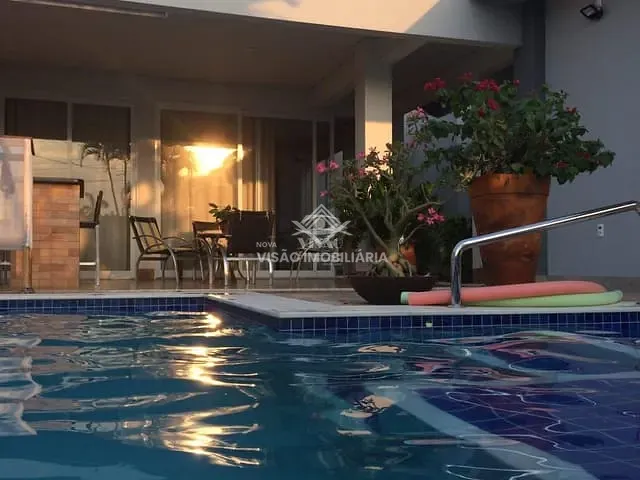 Casa 2 quartos e 1 banheiro, à venda, no bairro Setor Residencial Sul em Sinop