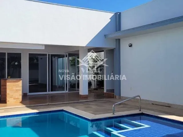 Casa 2 quartos e 1 banheiro, à venda, no bairro Setor Residencial Sul em Sinop