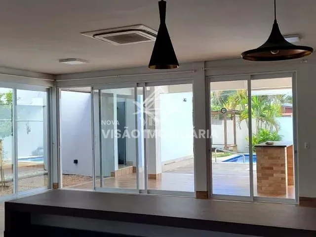 Casa 2 quartos e 1 banheiro, à venda, no bairro Setor Residencial Sul em Sinop