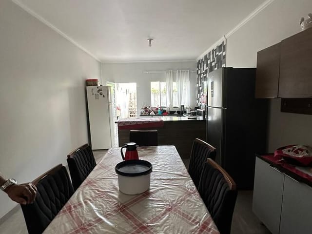 Casa com 150m² 3 quartos e 2 banheiros, à venda, no bairro Campos Olivotti em Extrema