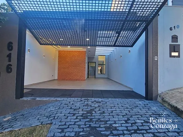 Casa com 169m² 3 quartos e 2 banheiros, à venda, no bairro Jardim Novo Horizonte em Maringá
