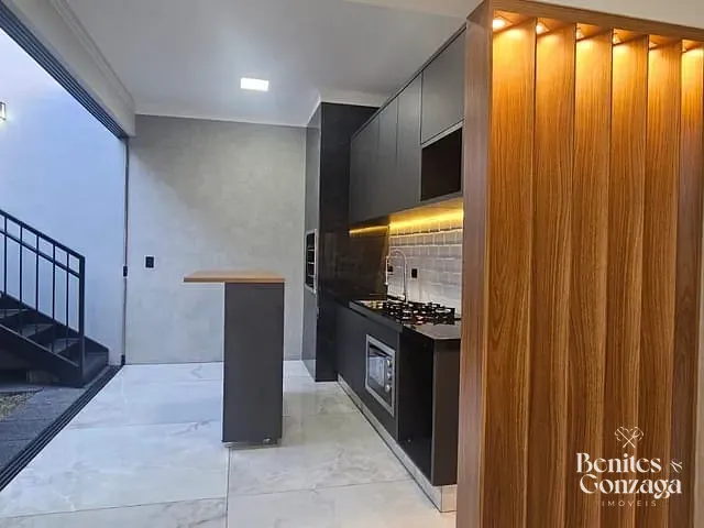 Casa com 169m² 3 quartos e 2 banheiros, à venda, no bairro Jardim Novo Horizonte em Maringá