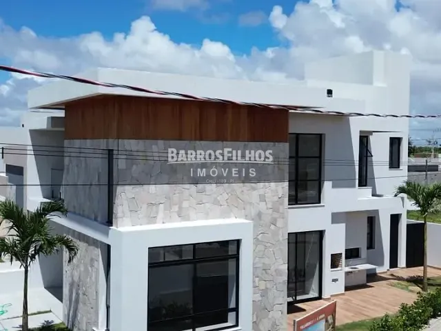 Casa com 215m² 3 quartos e 4 banheiros, à venda, no bairro Olhos D'água em Barra dos Coqueiros