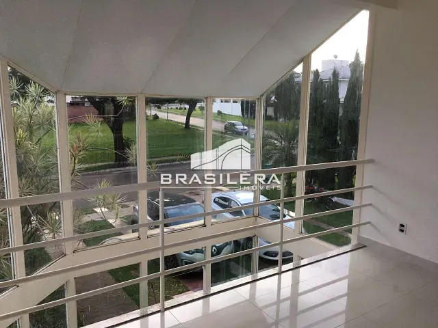 Casa 4 quartos e 6 banheiros, à venda ou para alugar, no bairro Residencial Granville em Goiânia