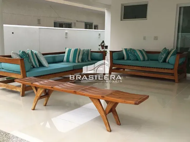 Casa 4 quartos e 6 banheiros, à venda ou para alugar, no bairro Residencial Granville em Goiânia