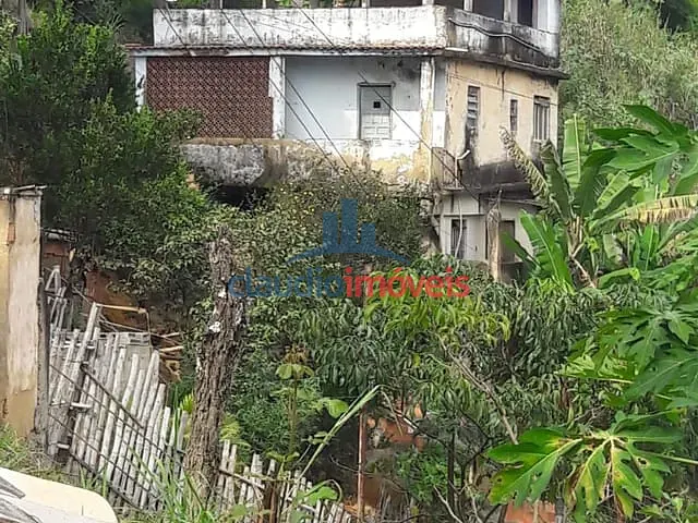 Casa com 580m² 3 quartos e 1 banheiro, à venda, no bairro Abelhas em Barra Mansa
