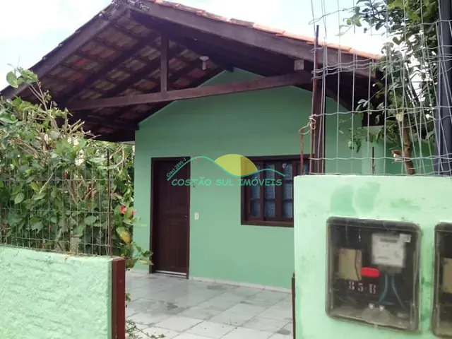 Casa com 461m² 5 quartos e 2 banheiros, à venda, no bairro Campeche em Florianópolis