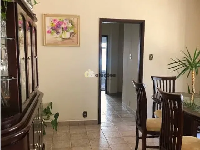 Casa 4 quartos e 3 banheiros, à venda, no bairro Vila Olímpia em São Paulo