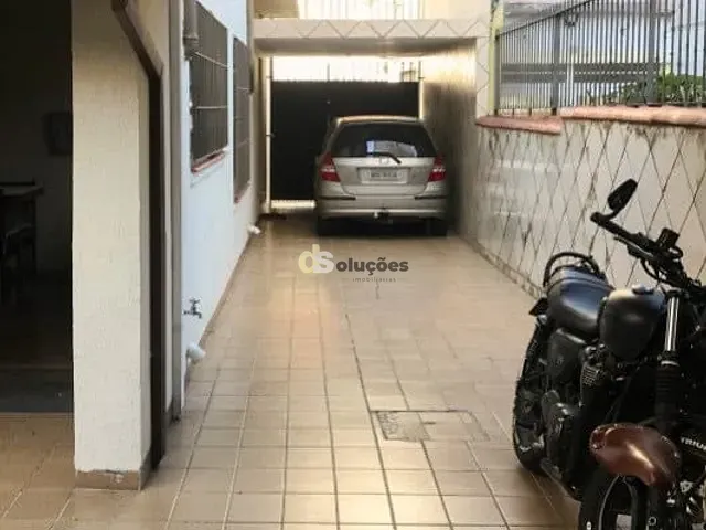 Casa 4 quartos e 3 banheiros, à venda, no bairro Vila Olímpia em São Paulo