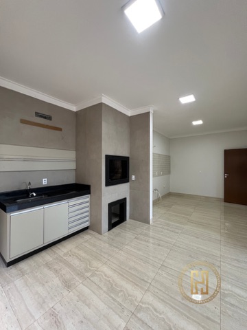Casa com 358m² 3 quartos e 2 banheiros, à venda, no bairro Residencial Beija-flor em Nova Mutum