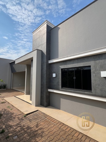 Casa com 358m² 3 quartos e 2 banheiros, à venda, no bairro Residencial Beija-flor em Nova Mutum