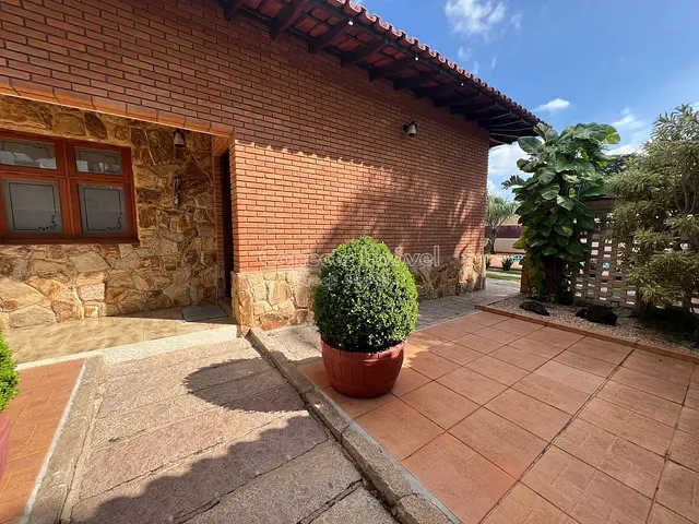 Casa com 659m² 3 quartos e 3 banheiros, à venda, no bairro Jardim Novo Jaguari em Jaguariúna