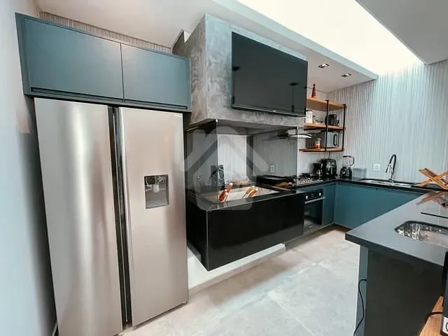 Casa com 217m² 4 quartos e 2 banheiros, à venda, no bairro Centro em Xangri-Lá