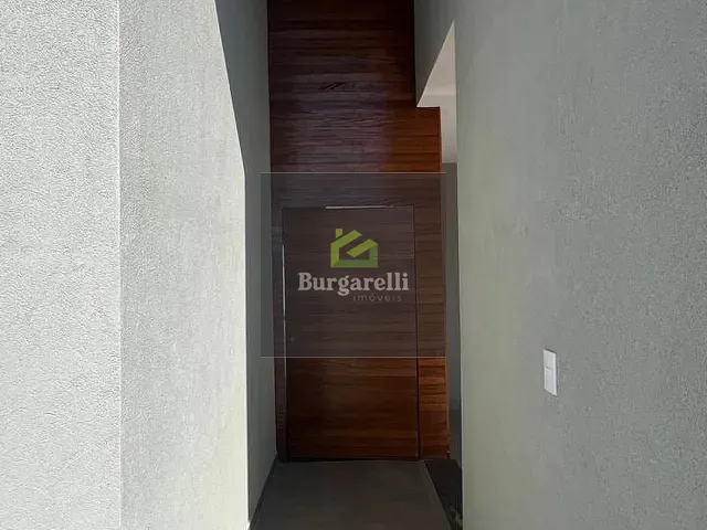 Casa com 320m² 3 quartos e 1 banheiro, à venda, no bairro Jardim Itália em Lavras