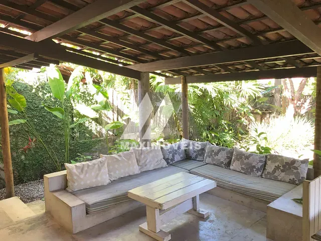 Casa com 360m² 3 quartos e 3 banheiros, à venda, no bairro Santo André em Santa Cruz Cabrália