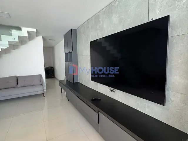 Casa com 120m² 3 quartos e 2 banheiros, para alugar, no bairro Nossa Senhora da Vitória em Ilhéus