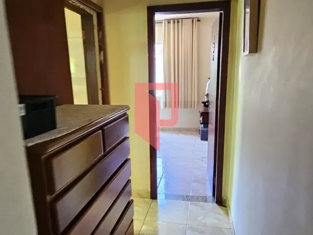 Casa 3 quartos e 2 banheiros, à venda, no bairro Caiçara em Belo Horizonte