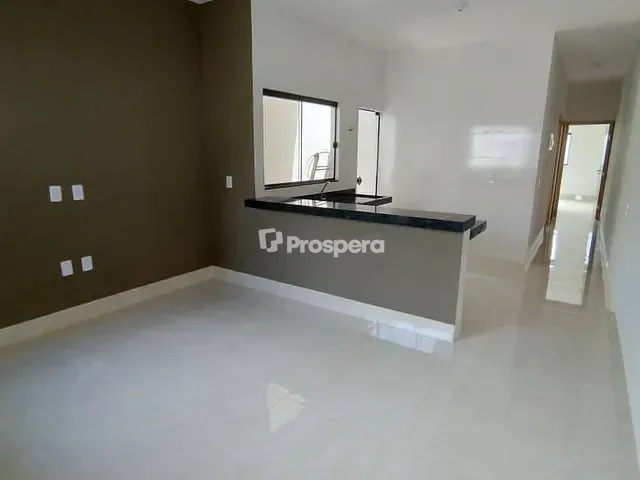 Casa 2 quartos e 2 banheiros, à venda, no bairro Residencial Portinari em Goiânia