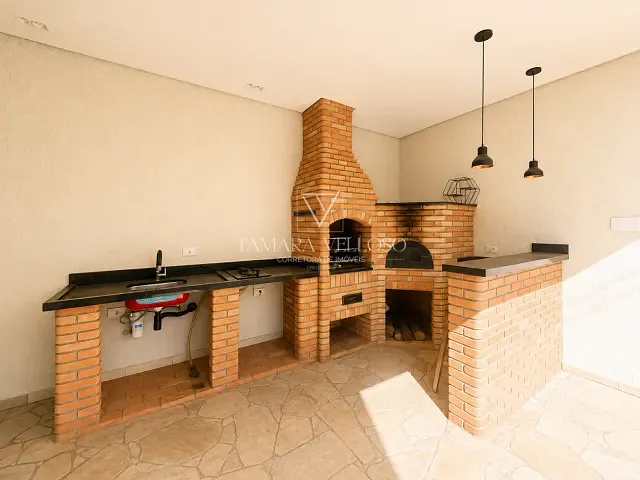 Casa com 221m² 3 quartos e 3 banheiros, à venda, no bairro Vila Suissa em Mogi das Cruzes