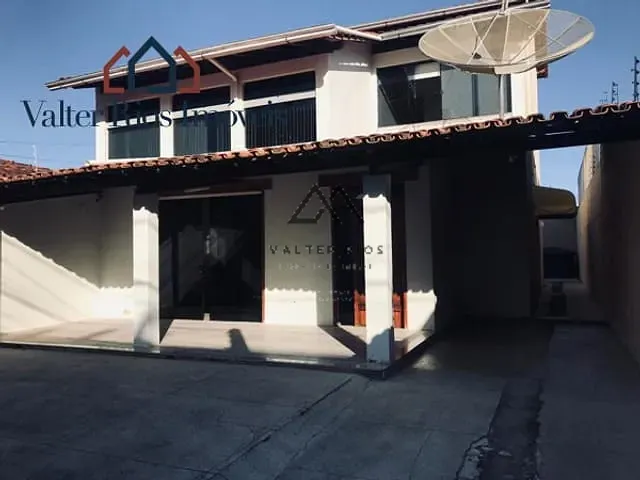 Casa com 360m² 5 quartos e 5 banheiros, à venda ou para alugar, no bairro Boa Vista em Ilhéus