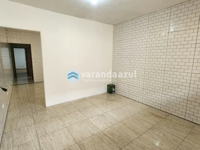 Casa com 140m², para alugar, no bairro Vila Mogilar em Mogi das Cruzes