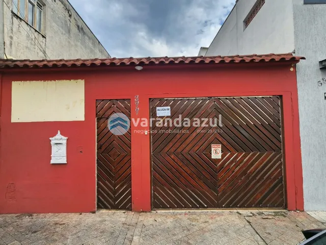 Casa com 140m², para alugar, no bairro Vila Mogilar em Mogi das Cruzes