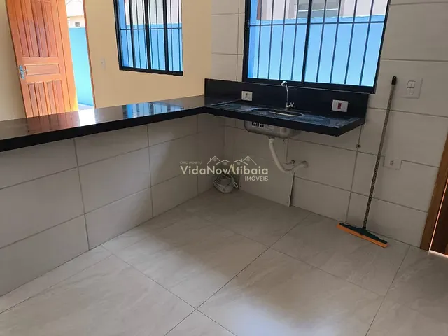 Casa com 150m² 2 quartos e 2 banheiros, à venda, no bairro Jardim Imperial em Atibaia