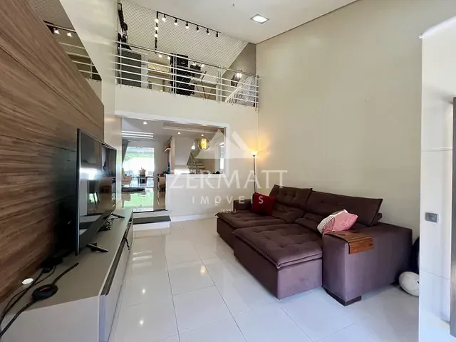 Casa com 428m² 3 quartos e 3 banheiros, à venda, no bairro Do Salto em Blumenau