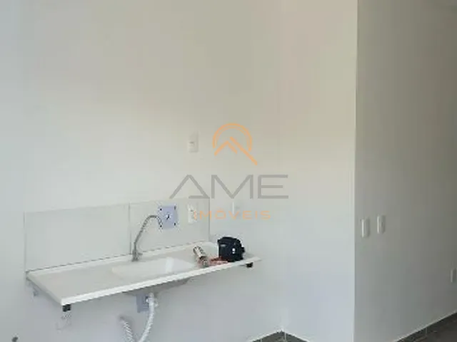 Casa 2 quartos e 1 banheiro, à venda ou para alugar, no bairro Três Vendas em Pelotas