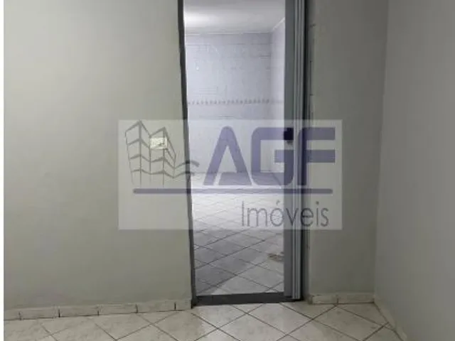 Casa para alugar, no bairro Jardim Miriam em São Paulo