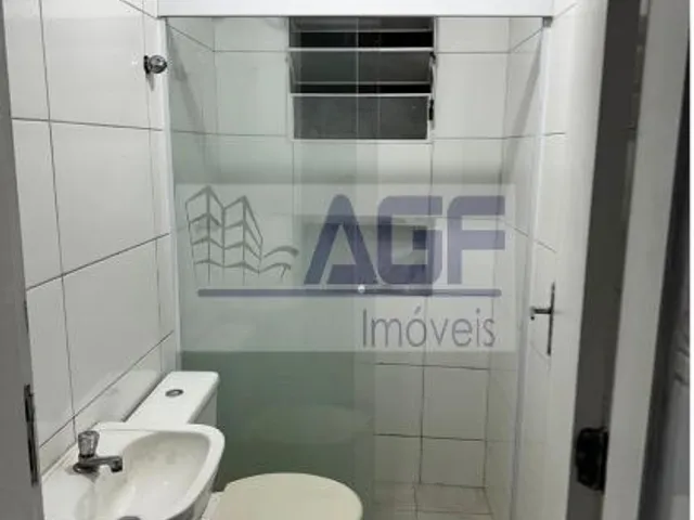 Casa para alugar, no bairro Jardim Miriam em São Paulo