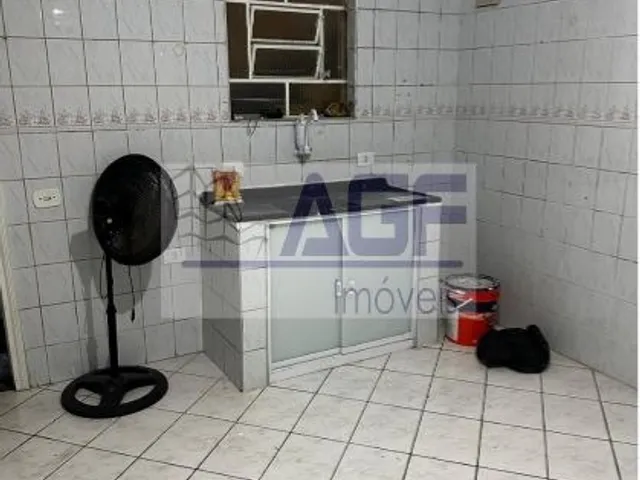 Casa para alugar, no bairro Jardim Miriam em São Paulo