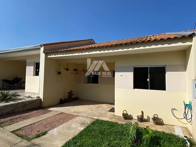 Casa com 110m² 3 quartos e 1 banheiro, à venda, no bairro Cara-Cara em Ponta Grossa
