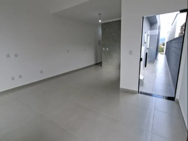 Casa com 242m² 2 quartos e 2 banheiros, à venda, no bairro Vila São Paulo em Mogi das Cruzes