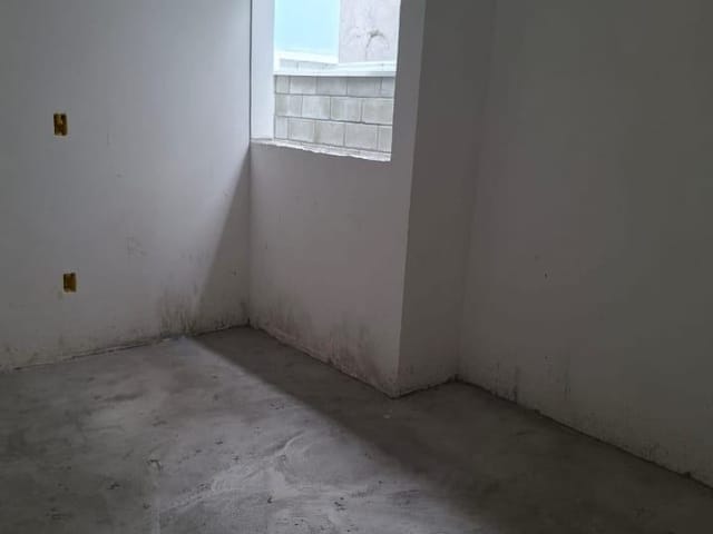 Casa com 242m² 2 quartos e 2 banheiros, à venda, no bairro Vila São Paulo em Mogi das Cruzes