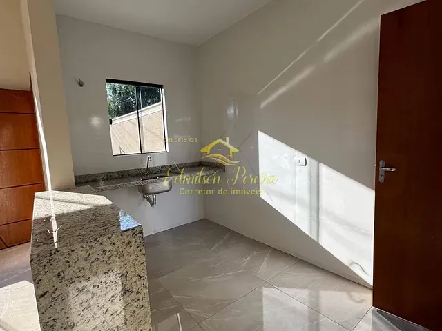 Casa com 125m² 3 quartos e 1 banheiro, à venda, no bairro Residencial Vila Romana em Londrina