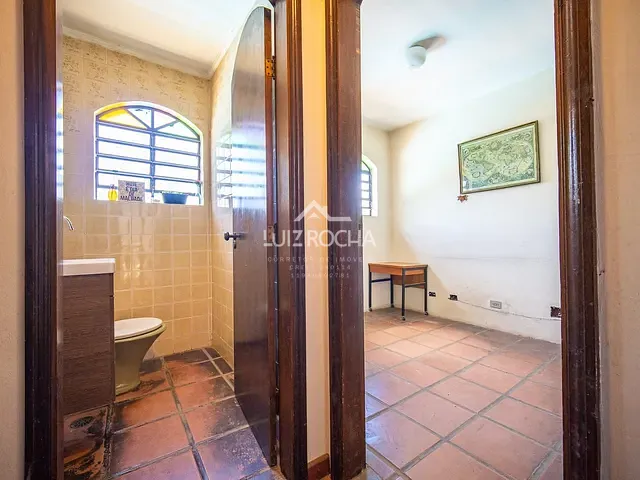 Casa com 1299m² 3 quartos e 4 banheiros, à venda, no bairro Jardim Marilu em Carapicuíba