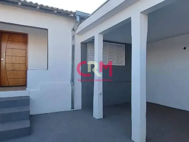 Casa com 176m² 3 quartos e 2 banheiros, à venda, no bairro Centro em Taquaritinga