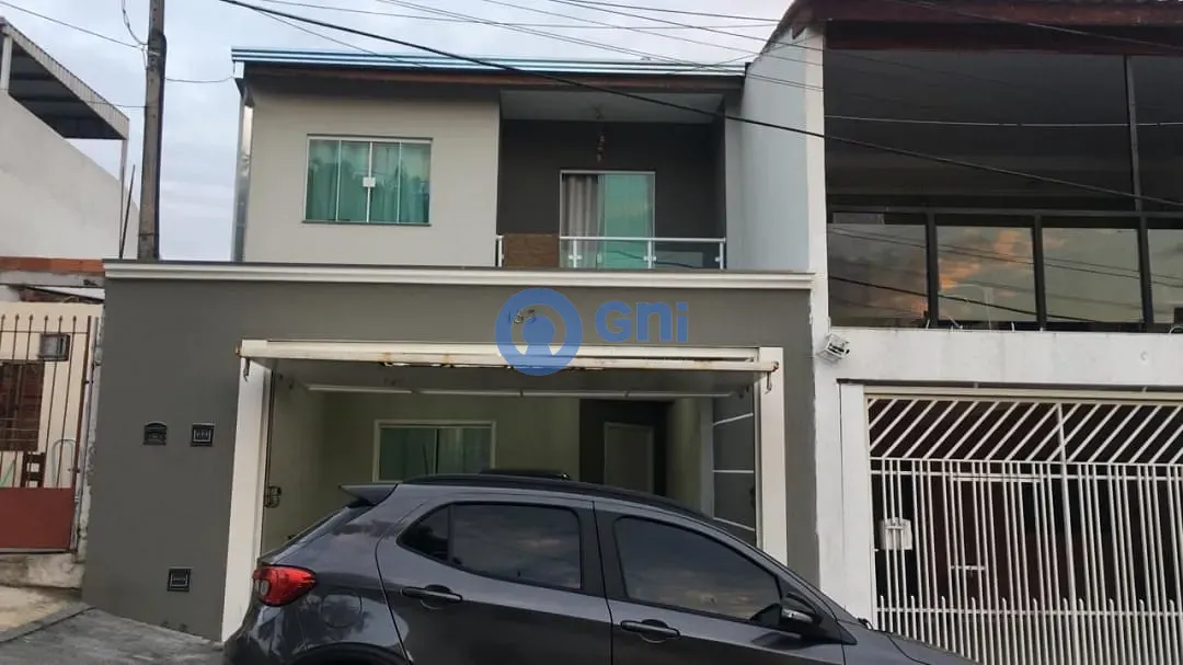 Casa, 3 quartos, 220 m² - Foto 1