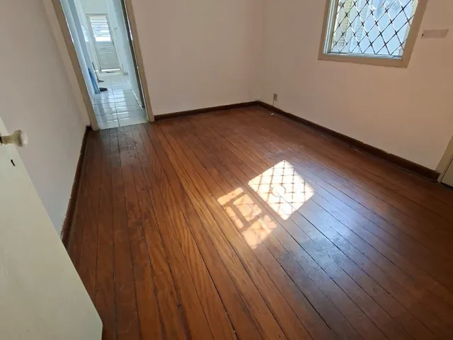 Casa 2 quartos e 1 banheiro, para alugar, no bairro Vila Nivi em São Paulo