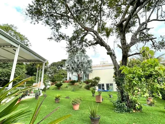 Casa com 2963m² 5 quartos e 8 banheiros, à venda, no bairro Residencial Aldeia do Vale em Goiânia