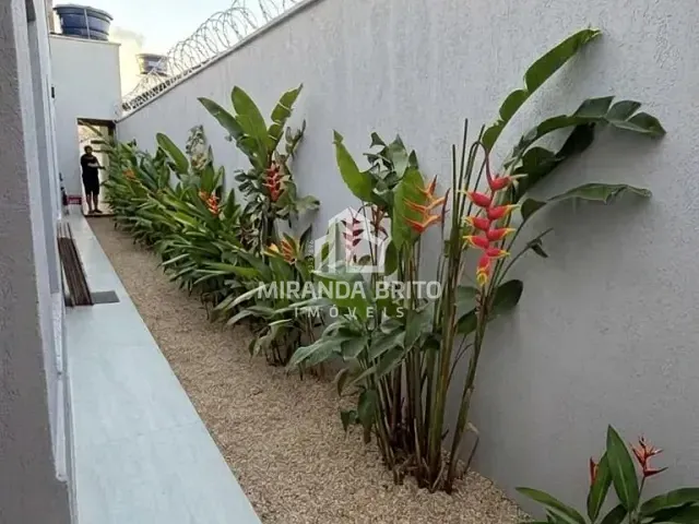 Casa 3 quartos e 3 banheiros, à venda, no bairro Setor Garavelo em Aparecida de Goiânia