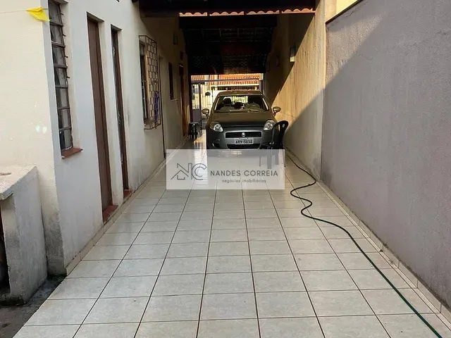 Casa com 394m², à venda, no bairro Antares em Londrina