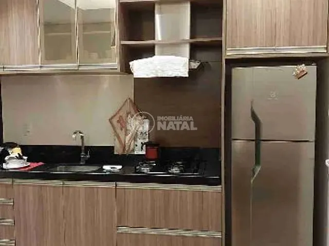 Casa com 250m² 3 quartos e 2 banheiros, para alugar, no bairro Conjunto Habitacional Alexandre Urbanas em Londrina