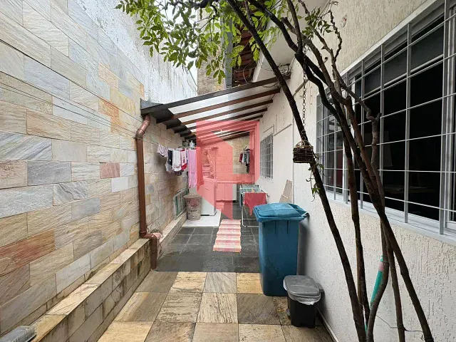 Casa 3 quartos e 2 banheiros, à venda, no bairro Alto Caiçaras em Belo Horizonte