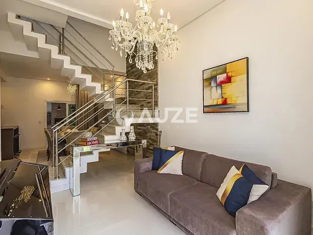 Casa com 235m² 3 quartos e 4 banheiros, à venda, no bairro Pilarzinho em Curitiba