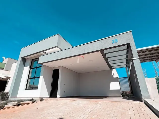 Casa com 264m² 3 quartos e 6 banheiros, à venda, no bairro Conjunto Habitacional Alexandre Urbanas em Londrina