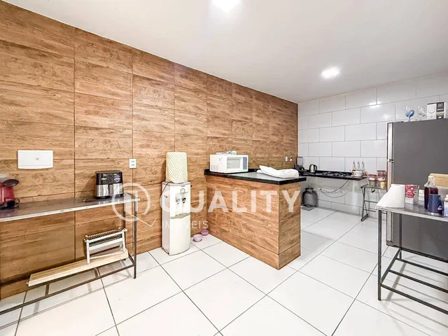 Casa com 110m² 4 quartos e 4 banheiros, à venda, no bairro Jóquei Clube em Fortaleza