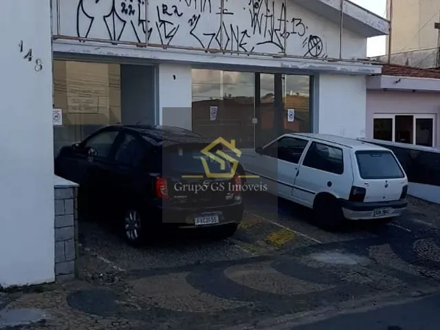Casa com 300m² 4 quartos e 2 banheiros, para alugar, no bairro Vila Bissoto em Valinhos